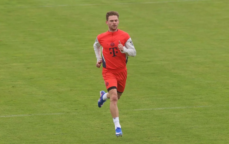 开云体育网址-图片报：基米希今日恢复跑步训练，但仍将缺席对阵狼堡的比赛